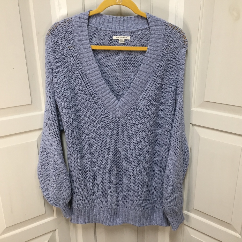 American Eagle Blue V-Neck Chunky Sweater